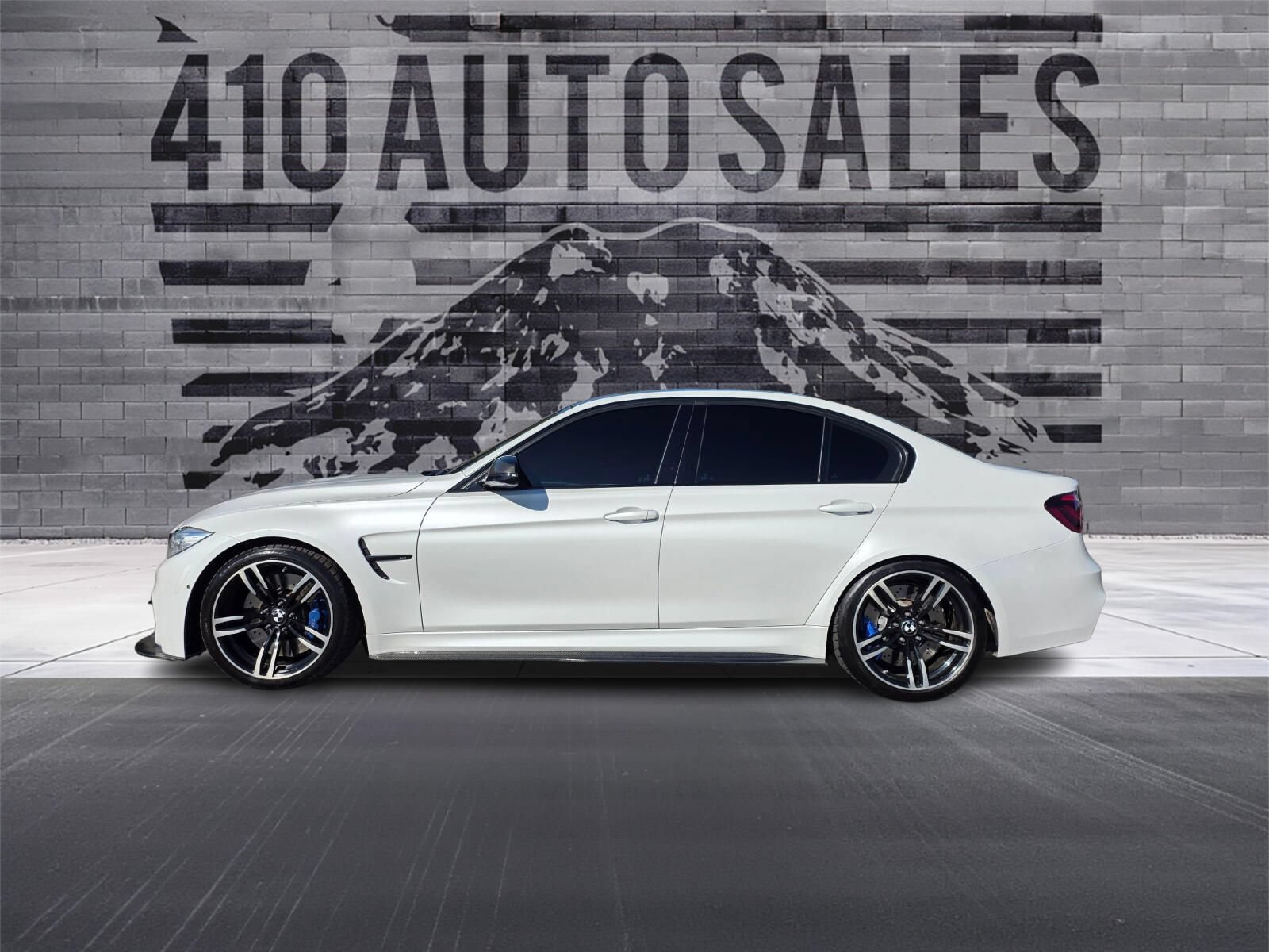 Used 2017 BMW M3 RWD image 7