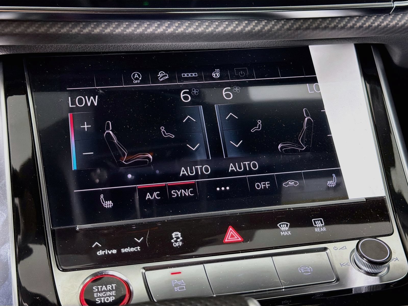 New 2026 Audi SQ8 Premium Plus AWD/4WD image 16