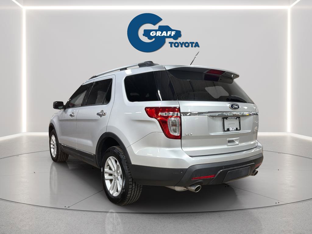 Used 2014 Ford Explorer XLT image 5