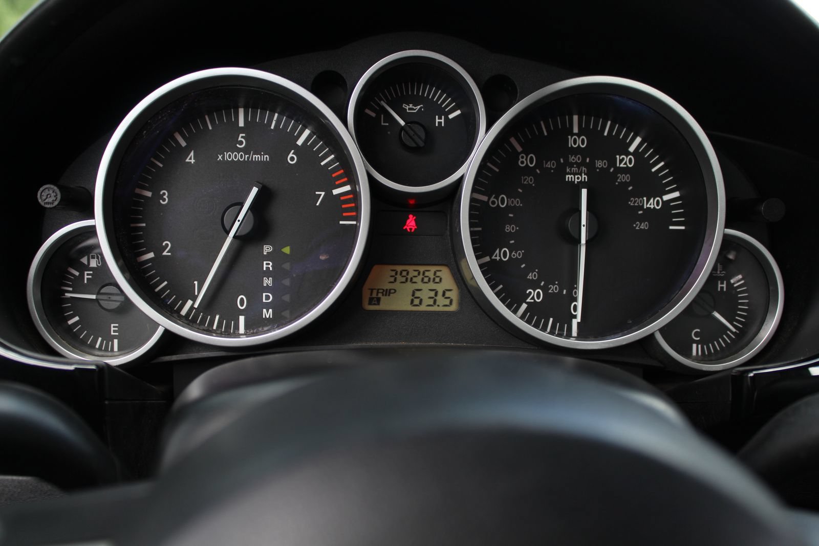 Used 2006 MAZDA MX-5 Miata Touring RWD image 14