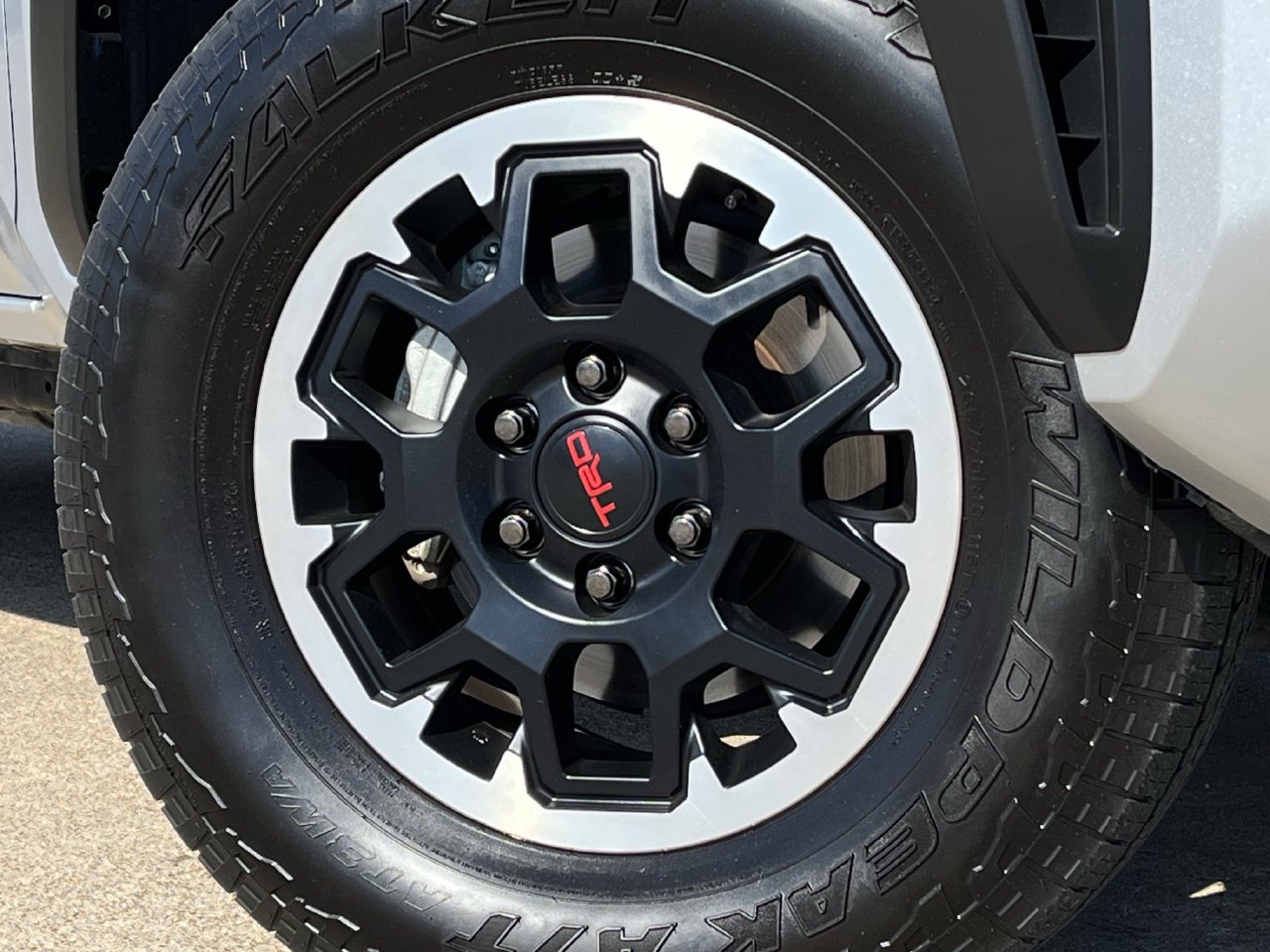 Used 2025 Toyota 4Runner TRD Off-Road Premium w/ Tow Technology Package AWD/4WD image 29
