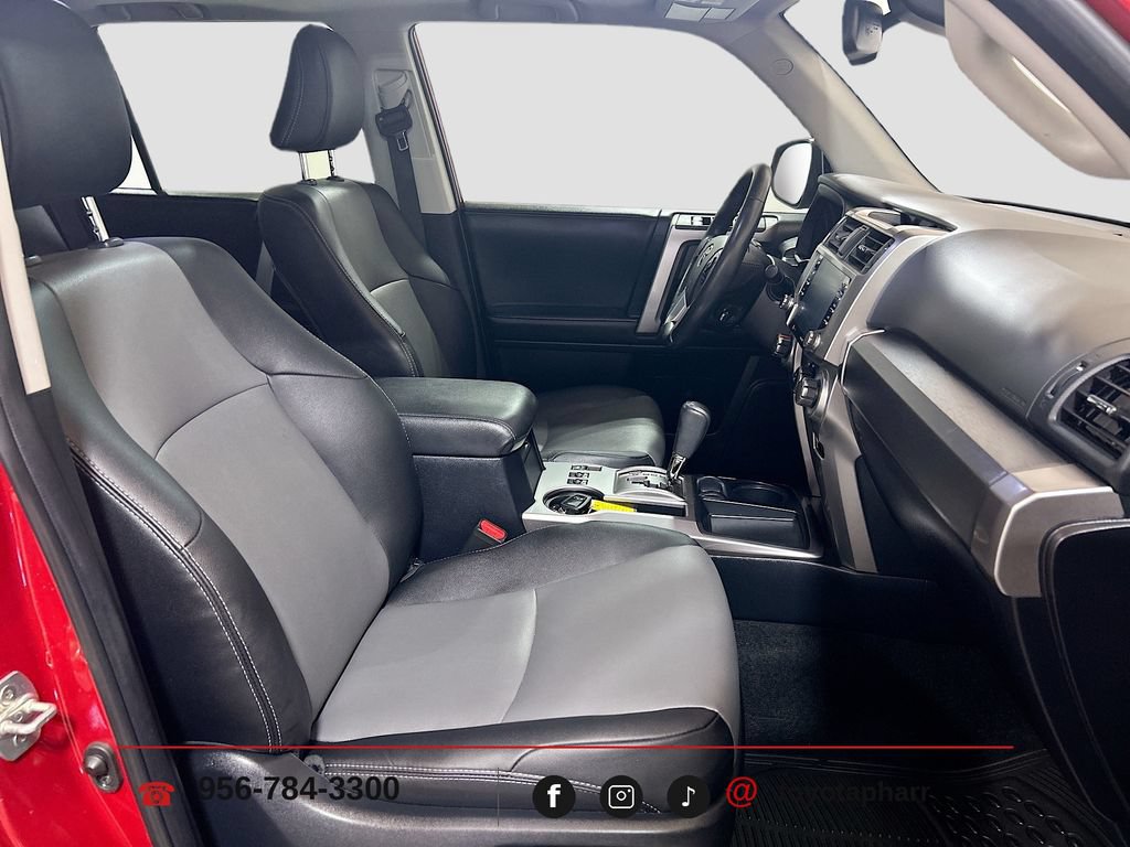 Used 2024 Toyota 4Runner SR5 Premium w/ Moonroof Package RWD image 28