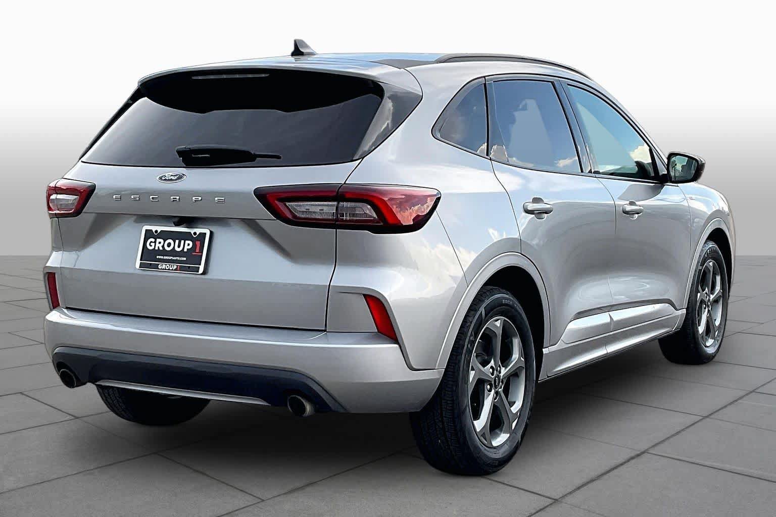 Used 2024 Ford Escape ST-Line FWD image 13