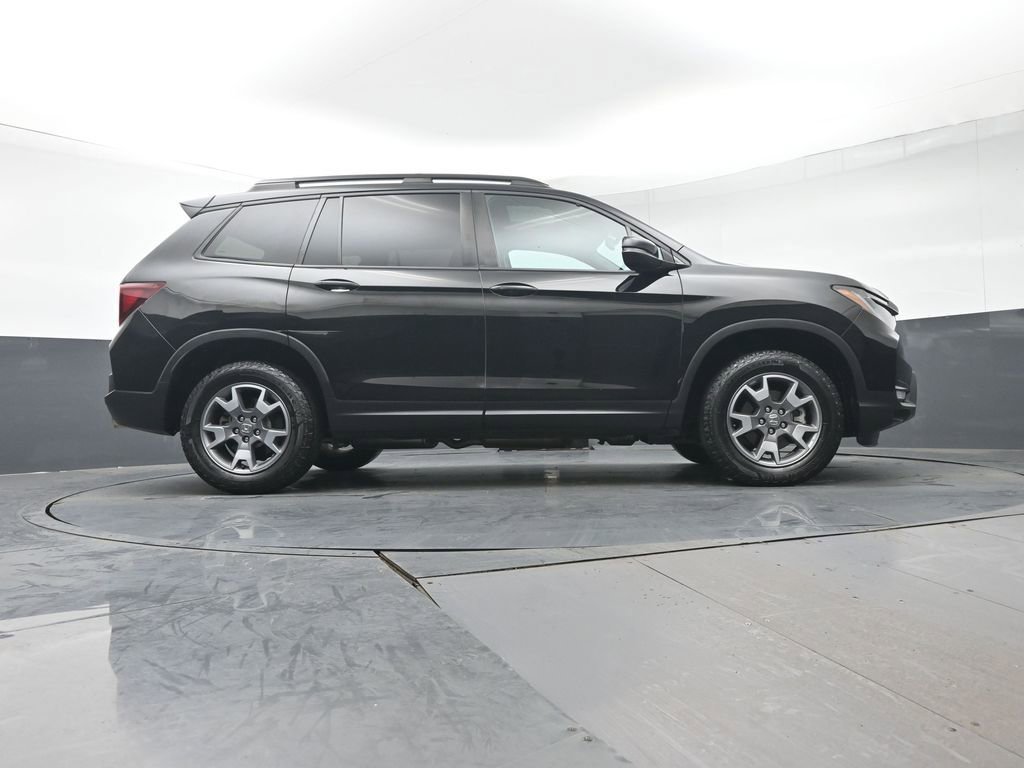 Used 2023 Honda Passport TrailSport image 37