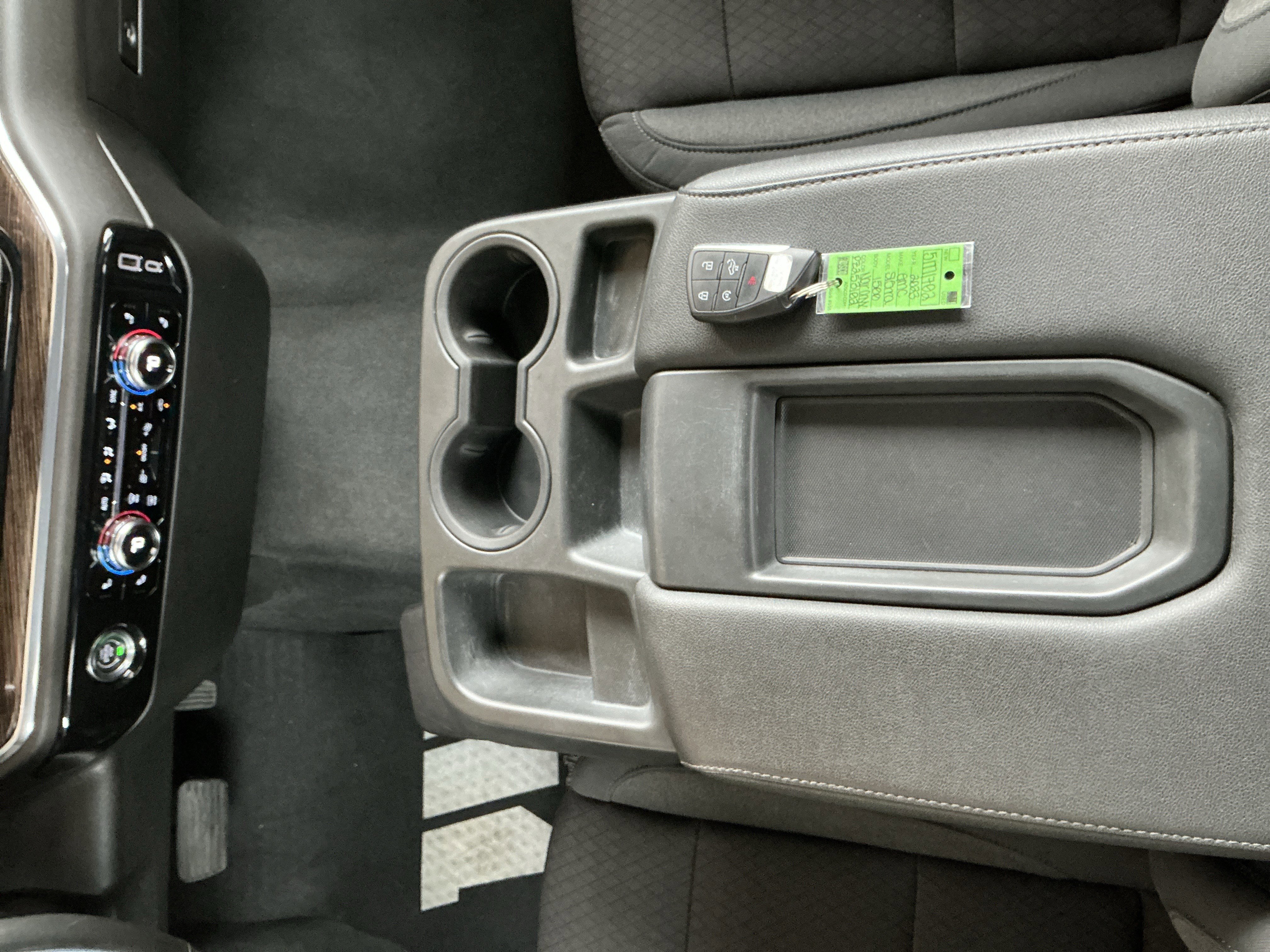 Used 2023 GMC Sierra 1500 SLE image 11