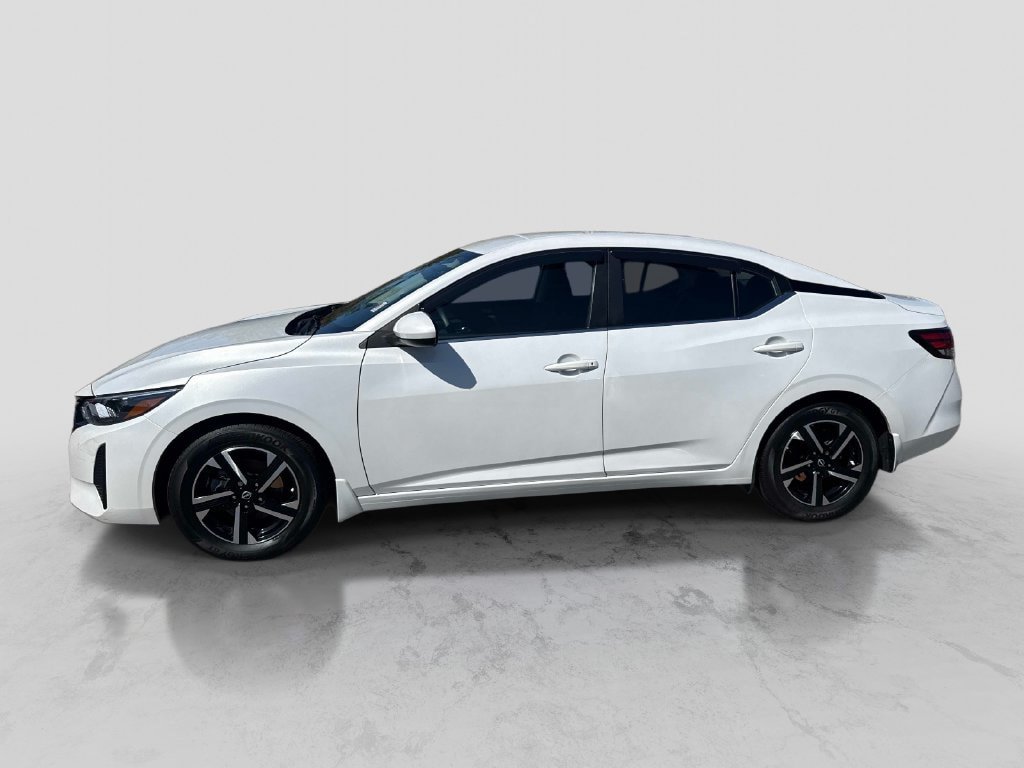 Certified 2024 Nissan Sentra SV FWD image 2