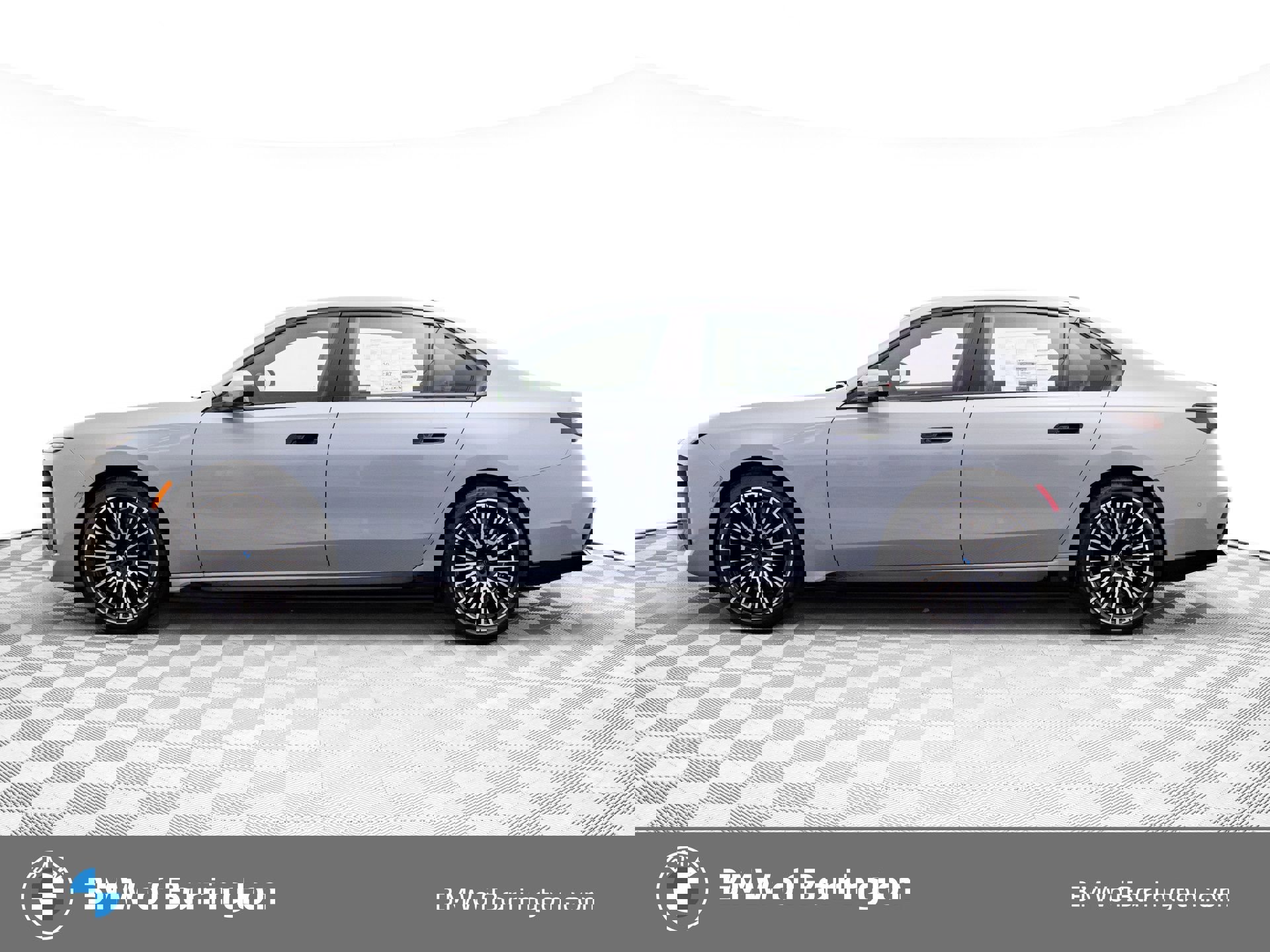 New 2026 BMW i7 xDrive60 w/ Executive Package image 2