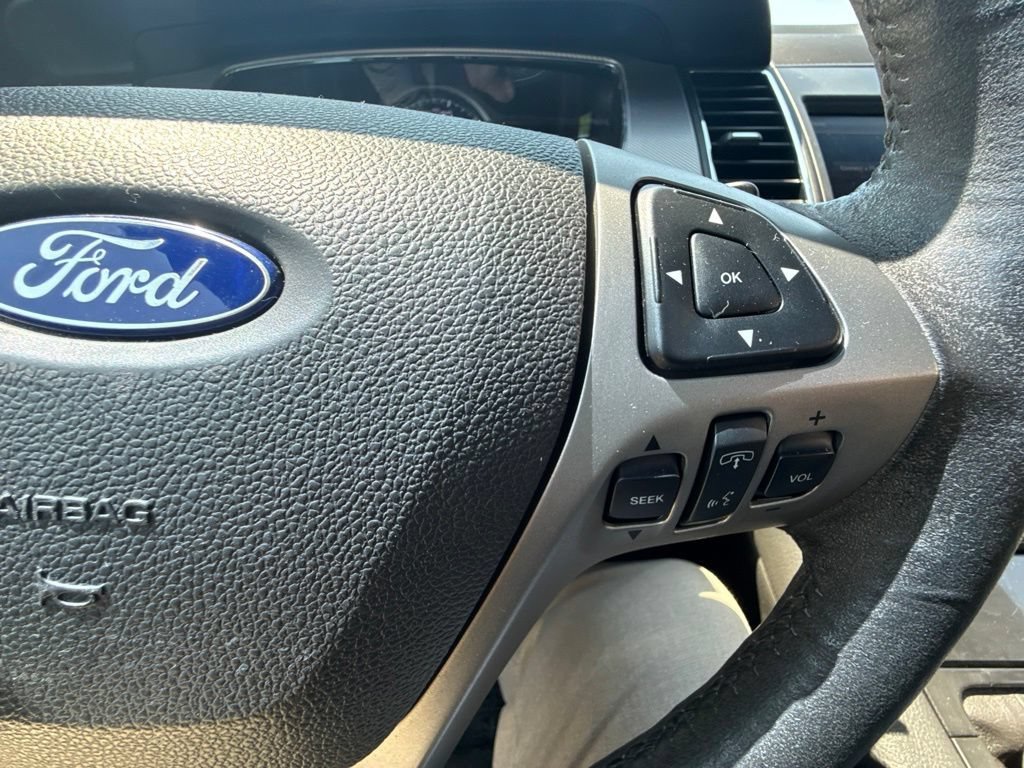 Used 2013 Ford Taurus SHO AWD/4WD image 21