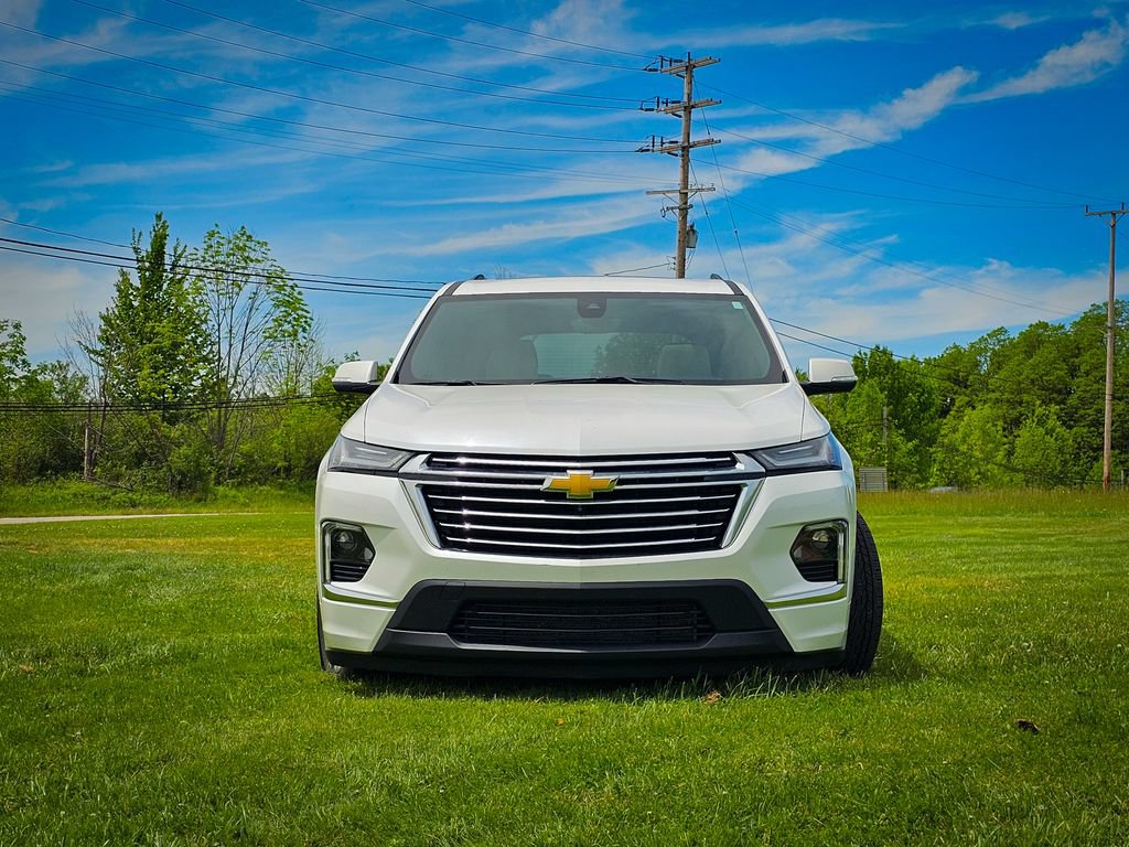 Used 2023 Chevrolet Traverse Premier AWD/4WD image 8