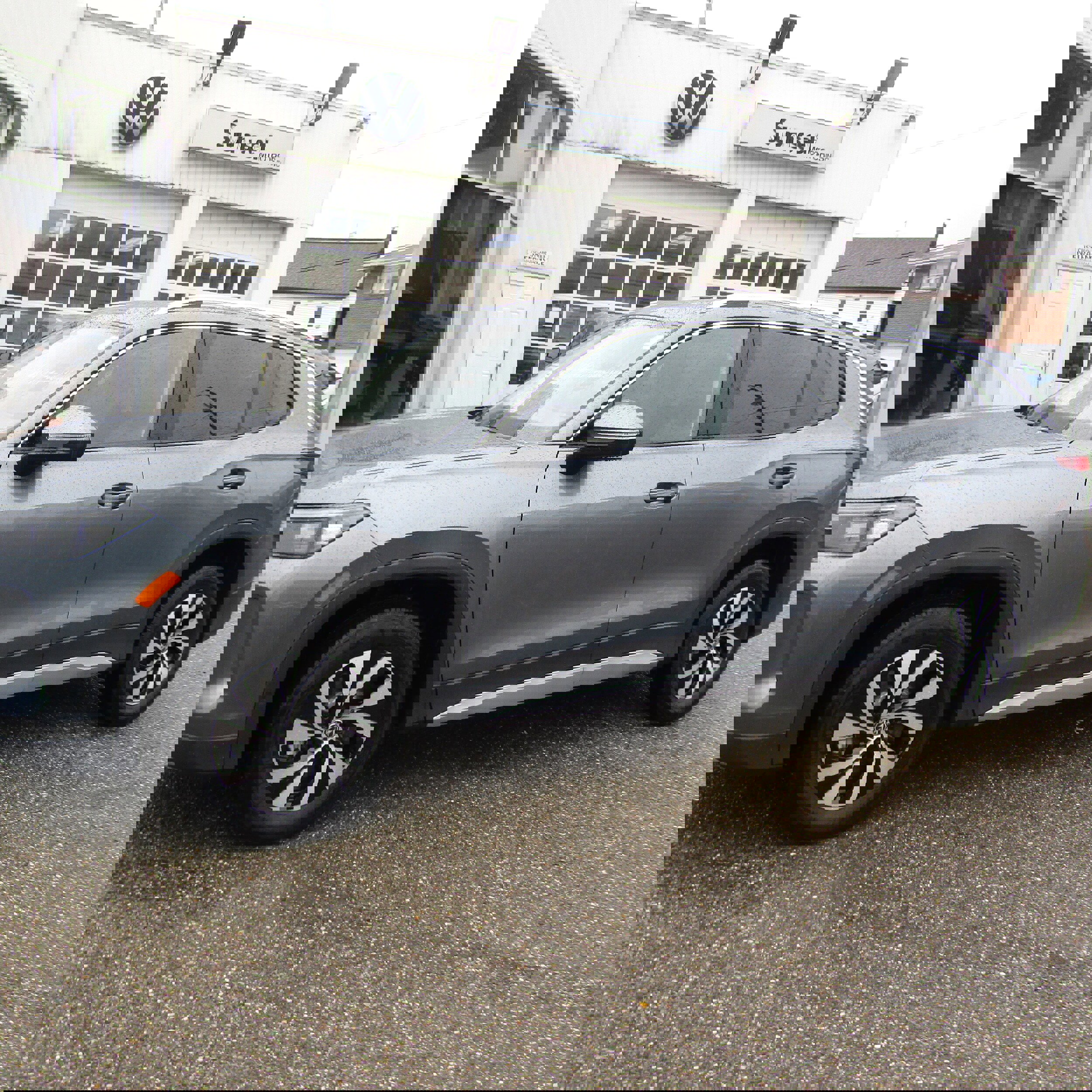 New 2026 Volkswagen Tiguan S image 2