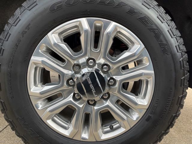 Used 2022 GMC Sierra 2500 Denali w/ Denali Ultimate Package image 25