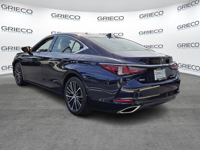 Used 2022 Lexus ES 350 w/ Premium Package image 5