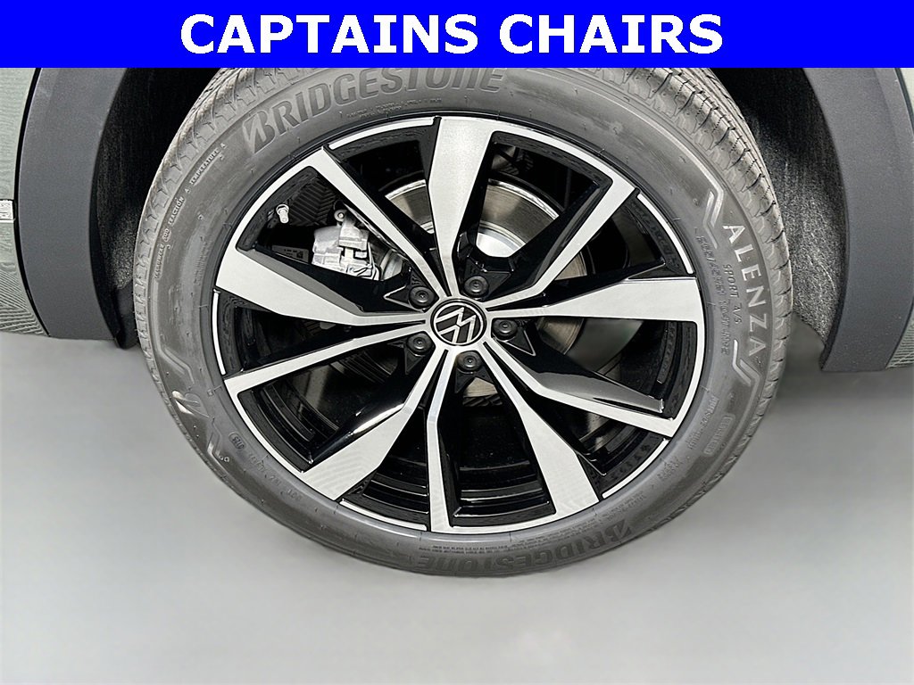 New 2026 Volkswagen Atlas SEL Premium R-Line image 7