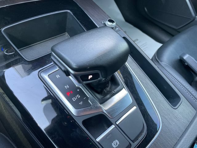 Used 2023 Audi Q5 2.0T Premium w/ Convenience Package AWD/4WD image 15