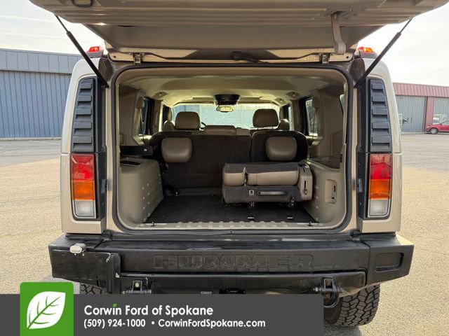 Used 2004 HUMMER H2 w/ Preferred Equipment Group image 17