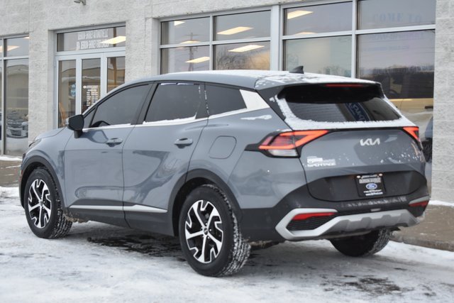 Used 2023 Kia Sportage EX image 4
