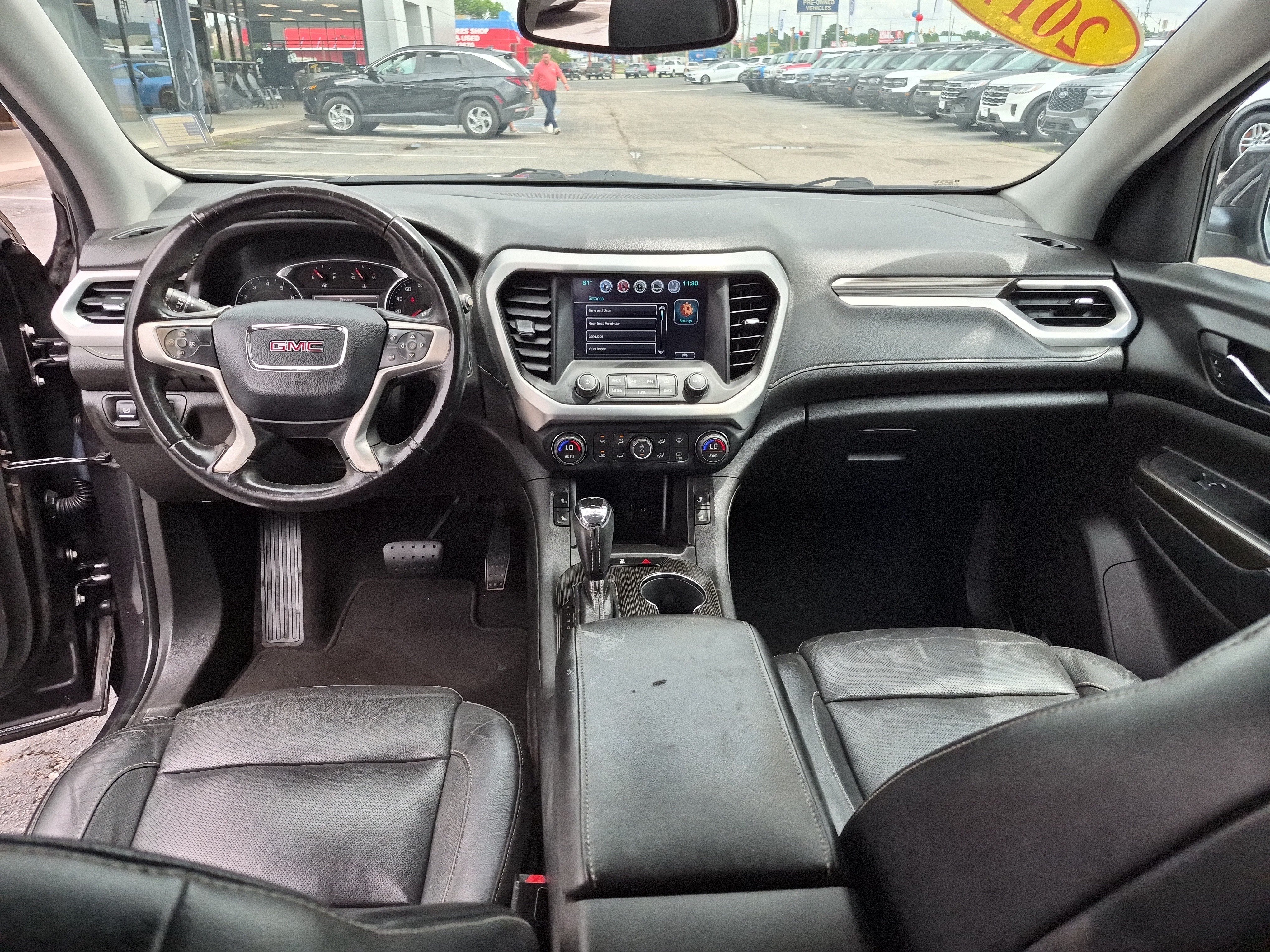 Used 2017 GMC Acadia SLT FWD image 18