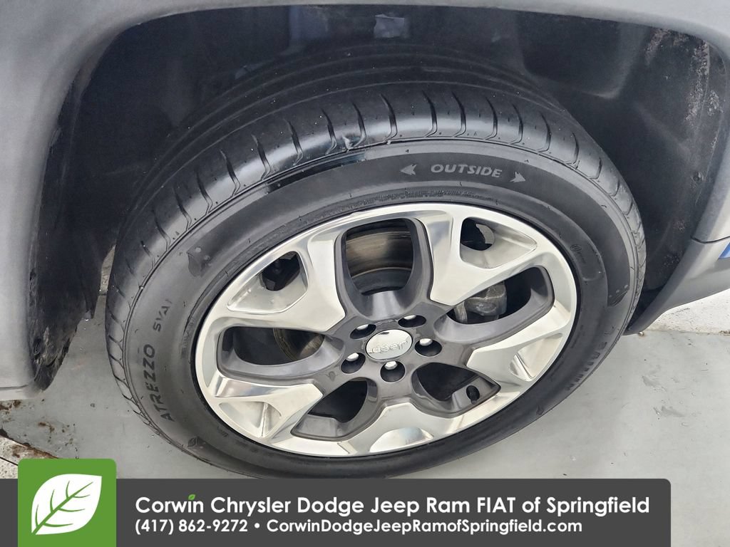 Used 2019 Jeep Compass Limited AWD/4WD image 31