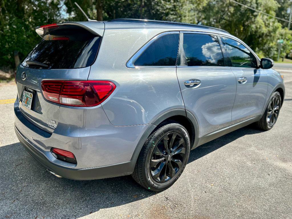 Used 2020 Kia Sorento S image 4