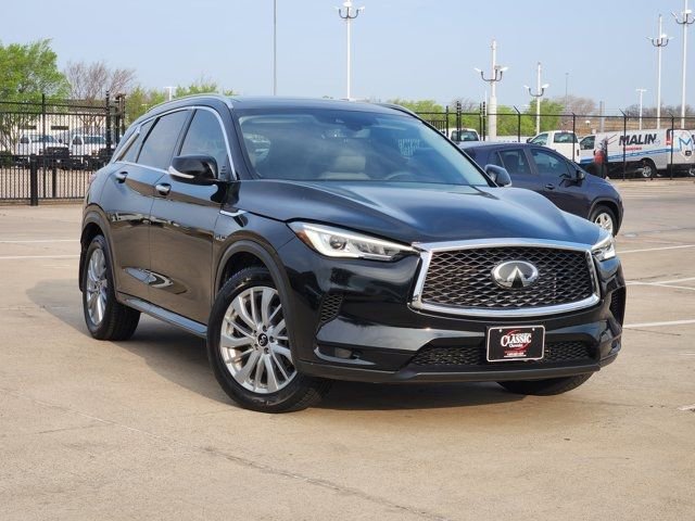 Used 2023 INFINITI QX50 Luxe video 2