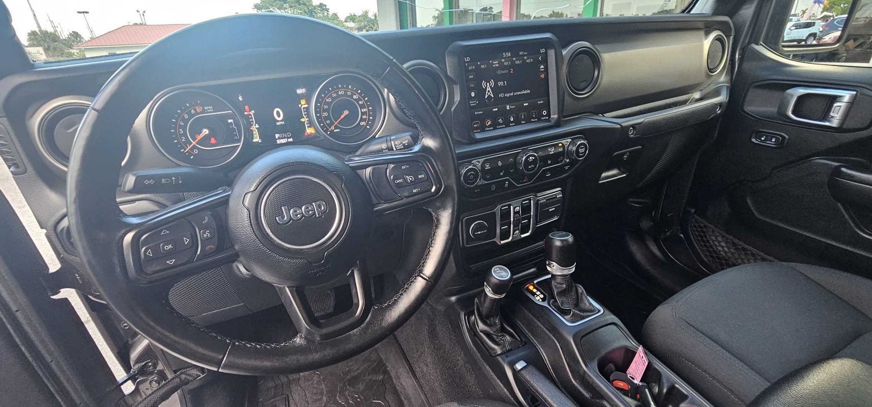 Used 2021 Jeep Gladiator Sport AWD/4WD image 14