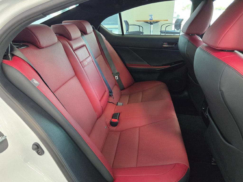 Used 2024 Lexus IS 350 F Sport RWD image 27