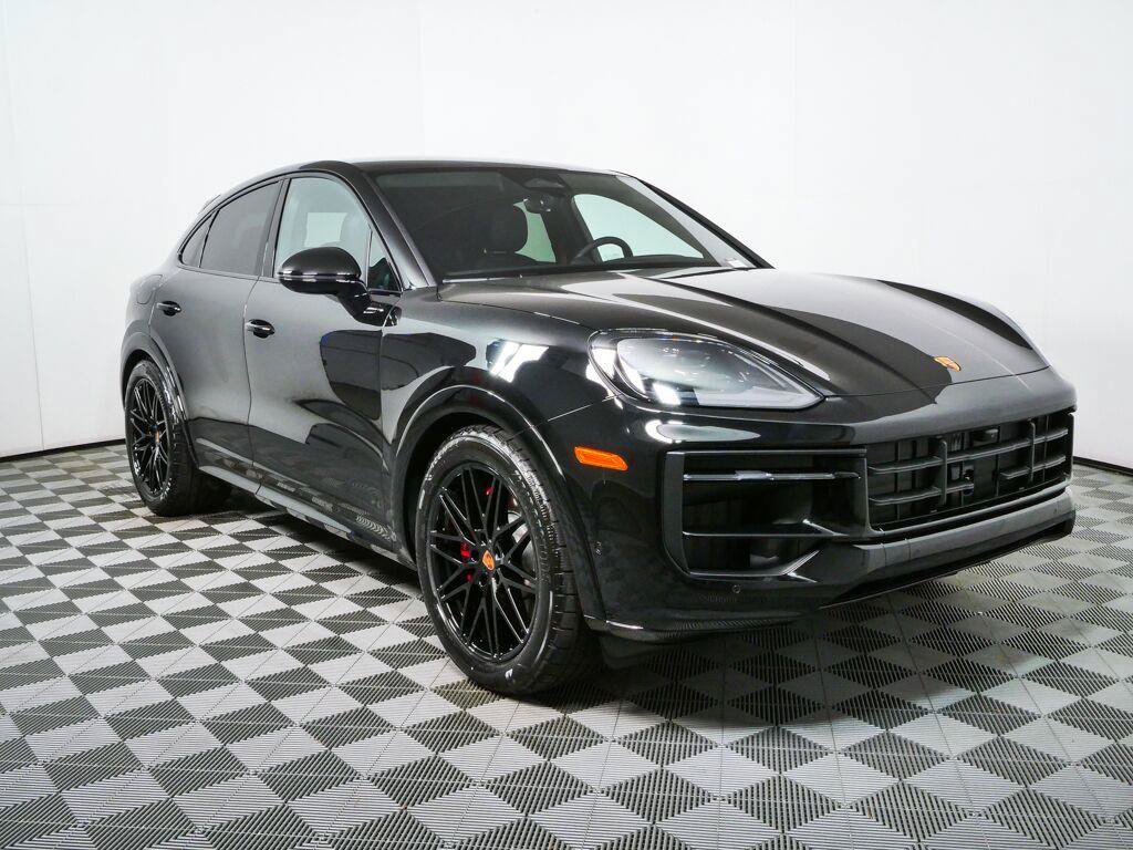 New 2026 Porsche Cayenne GTS AWD/4WD image 28
