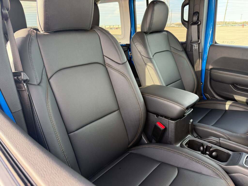 New 2026 Jeep Wrangler Sahara image 22