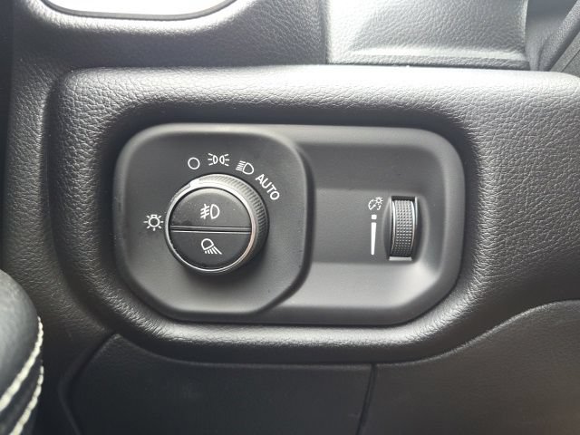 Certified 2025 RAM 2500 Big Horn AWD/4WD image 11