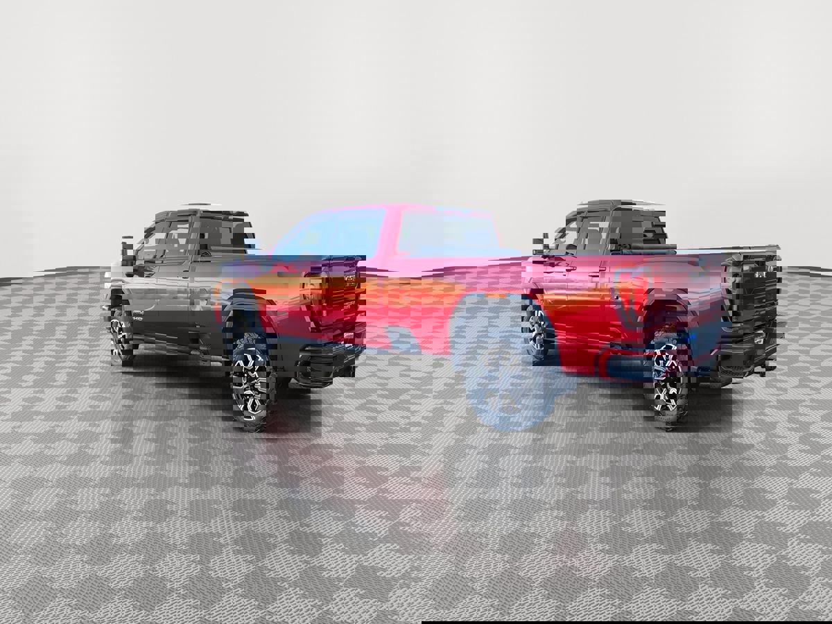 Used 2021 GMC Sierra 2500 AT4 w/ AT4 Premium Plus Package image 5