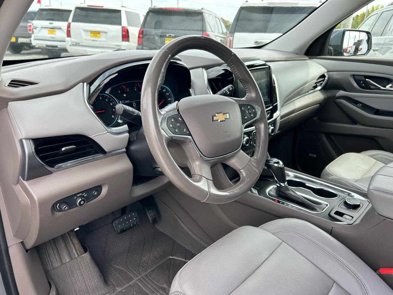 Used 2019 Chevrolet Traverse Premier w/ Driver Confidence II Package image 6