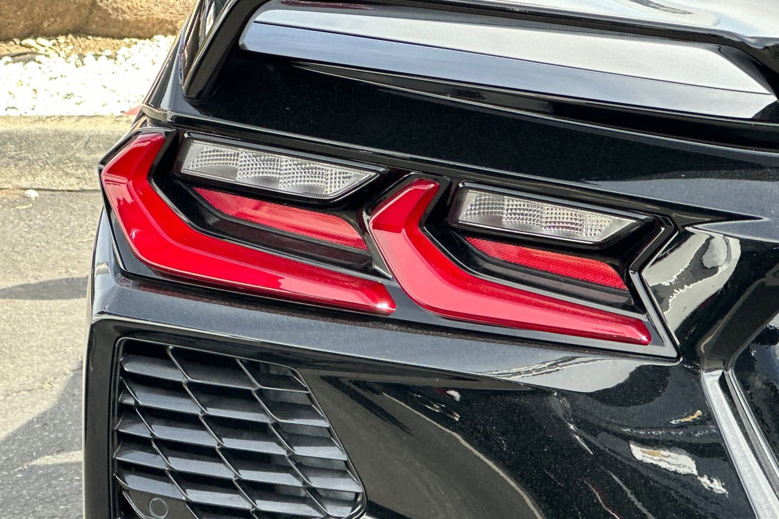 Used 2022 Chevrolet Corvette Stingray Premium Conv w/ Z51 Performance Package image 43