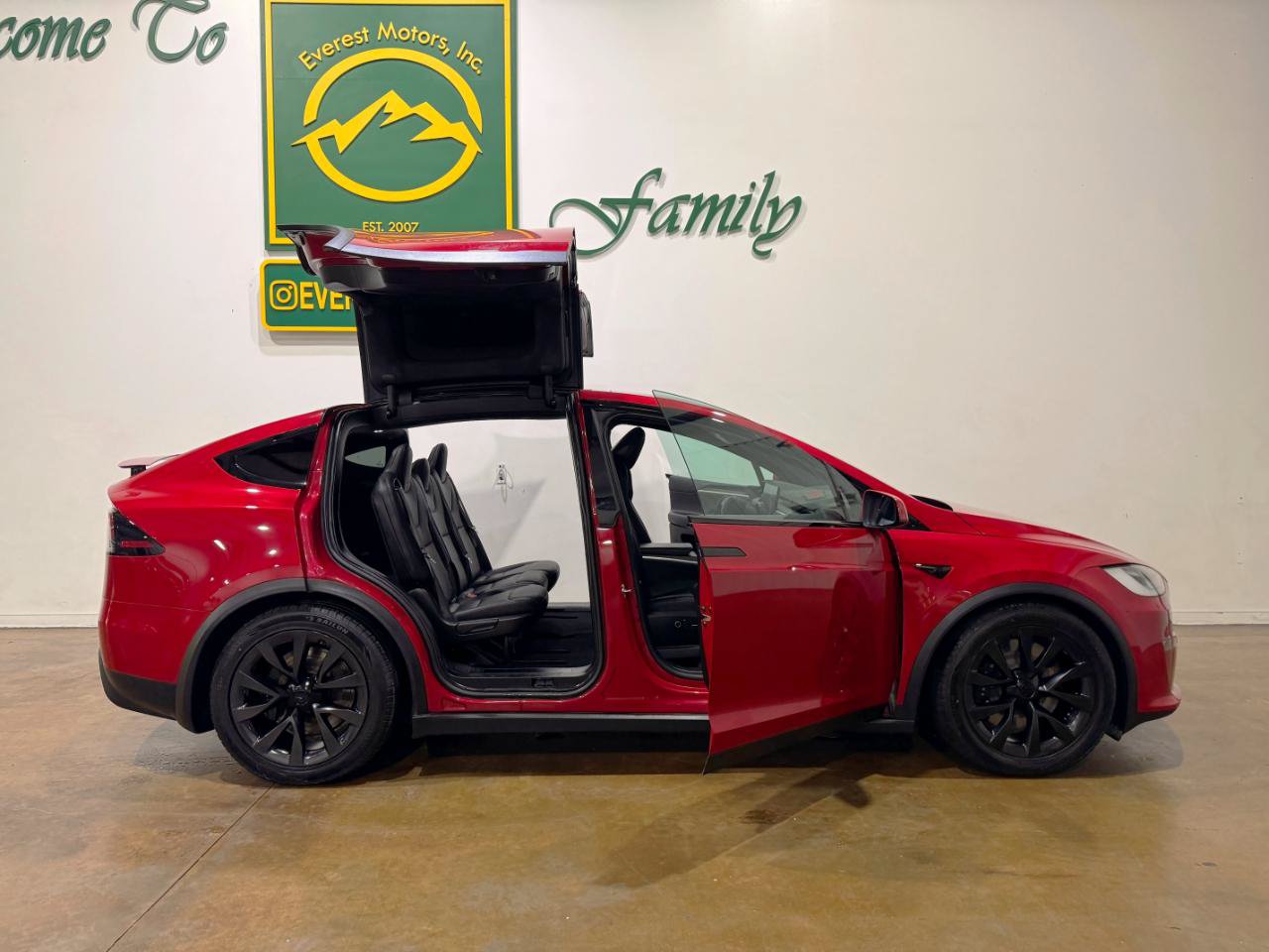 Used 2023 Tesla Model X AWD/4WD image 66