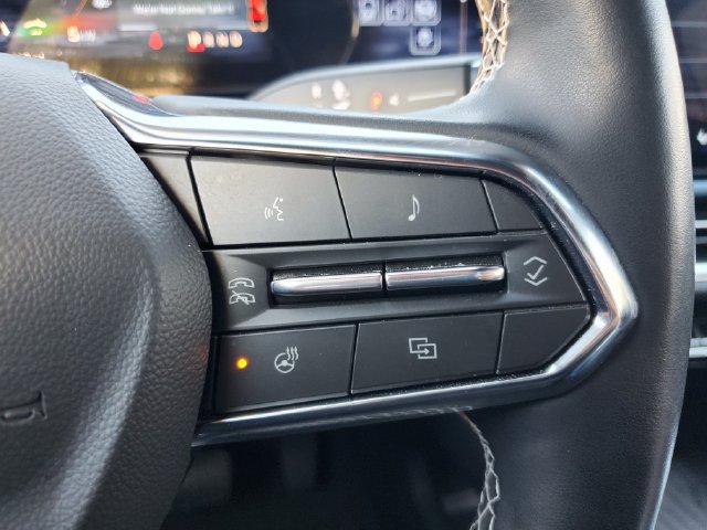 Certified 2024 Chevrolet Equinox EV LT FWD image 26