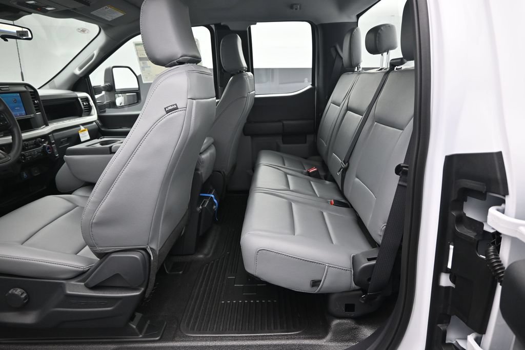 New 2026 Ford F350 XL w/ XL Chrome Package RWD image 16