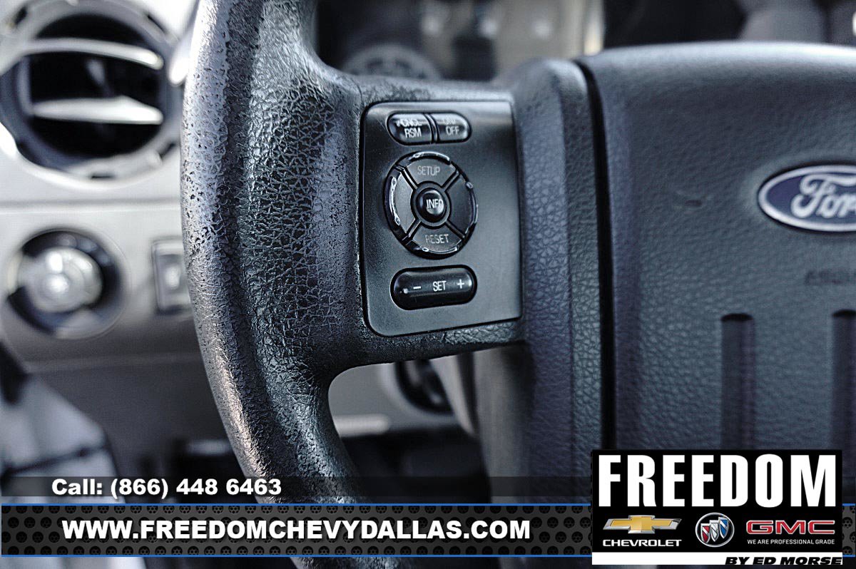 Used 2015 Ford F550 4x4 Regular Cab Super Duty image 16