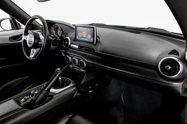 Used 2016 MAZDA MX-5 Miata Grand Touring RWD image 14