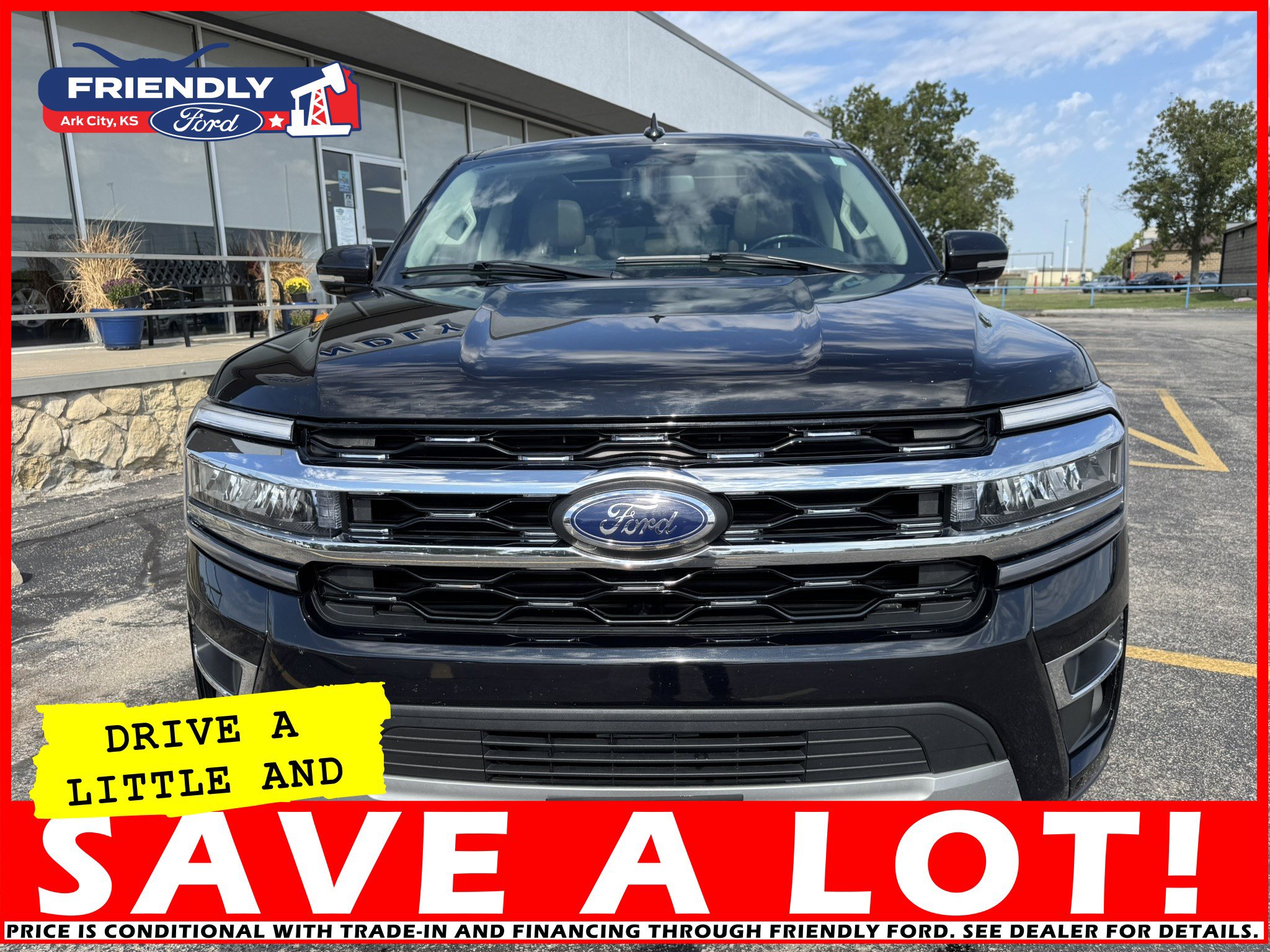 Used 2023 Ford Expedition Max Limited image 13