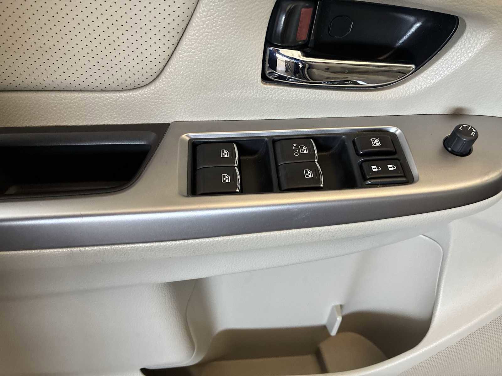 Used 2015 Subaru Crosstrek 2.0i Limited image 15