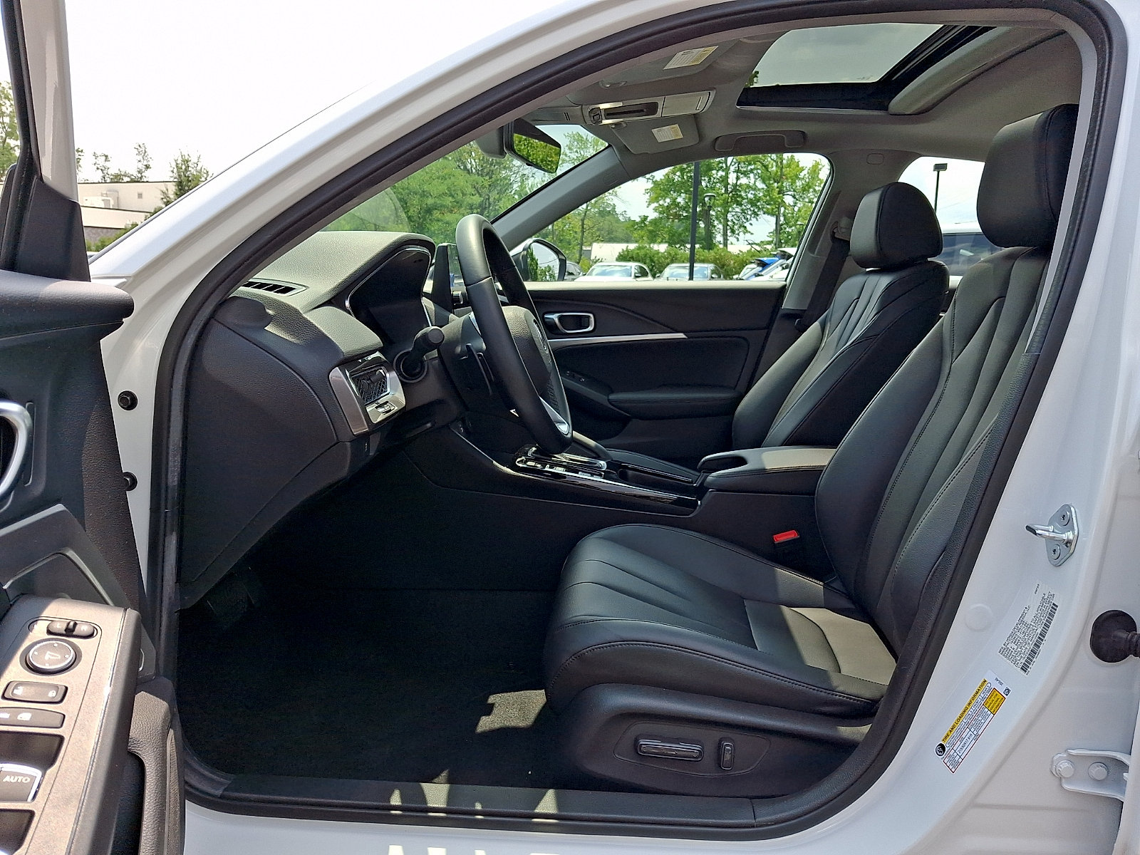 Certified 2024 Acura Integra FWD image 13
