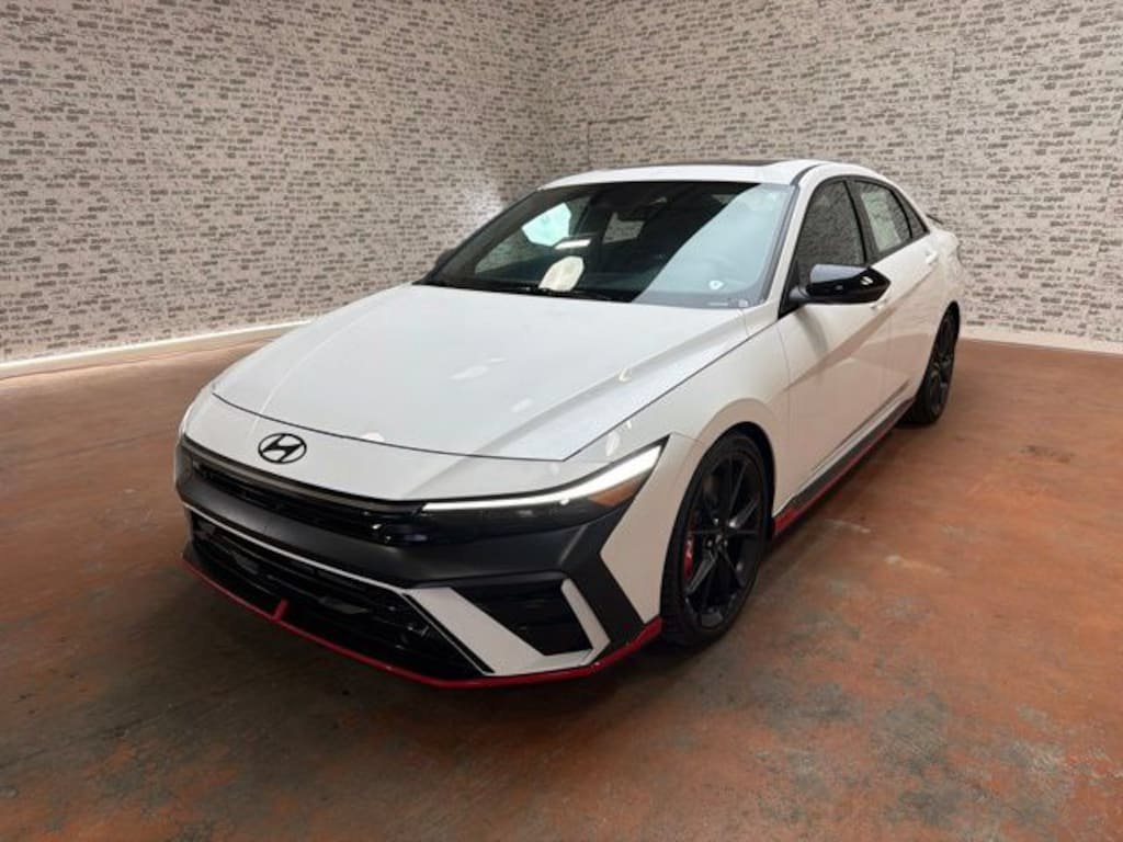 New 2026 Hyundai Elantra N FWD image 4
