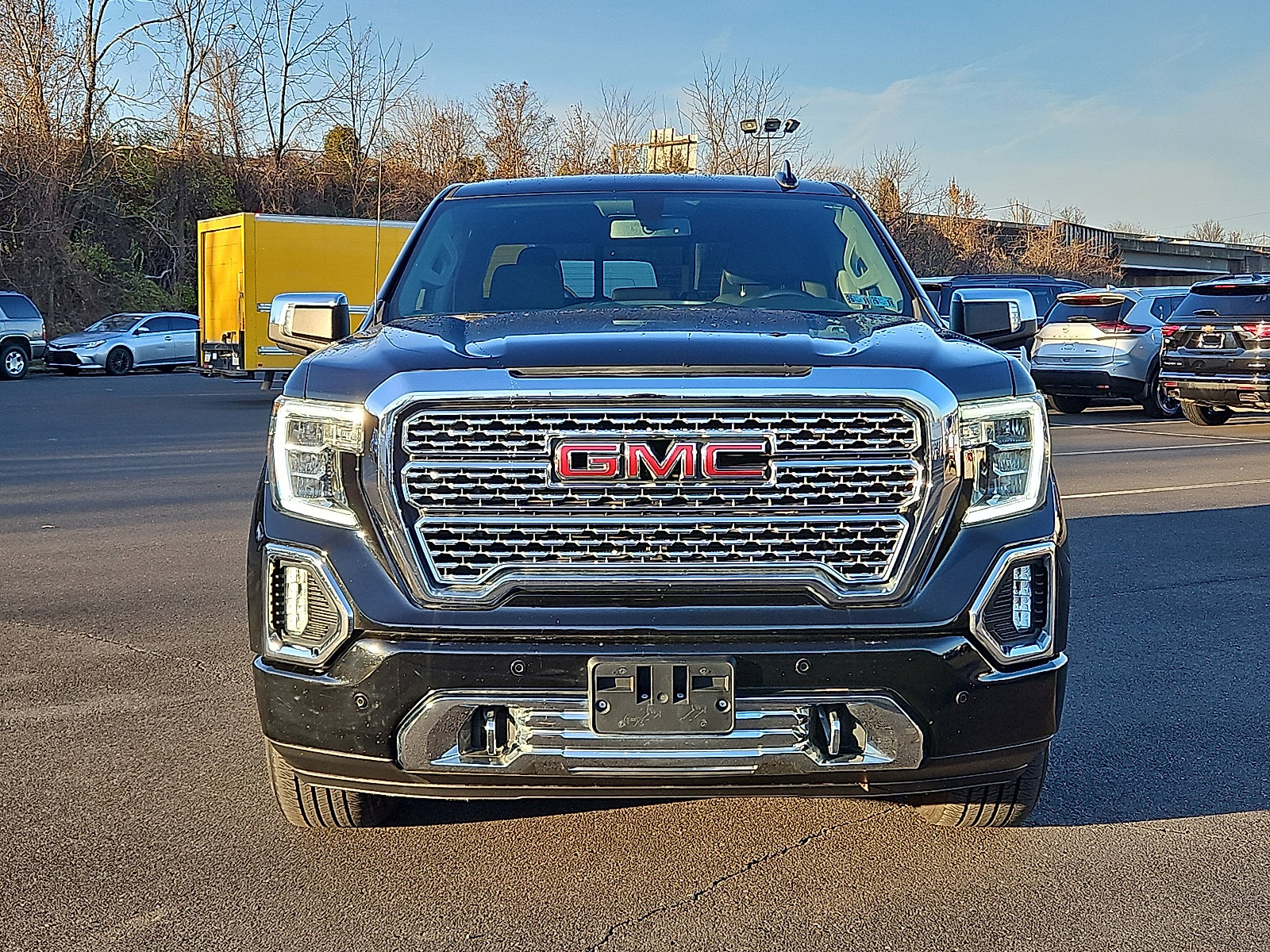 Used 2021 GMC Sierra 1500 Denali image 2