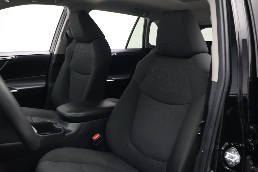 Certified 2024 Toyota RAV4 XLE FWD image 13