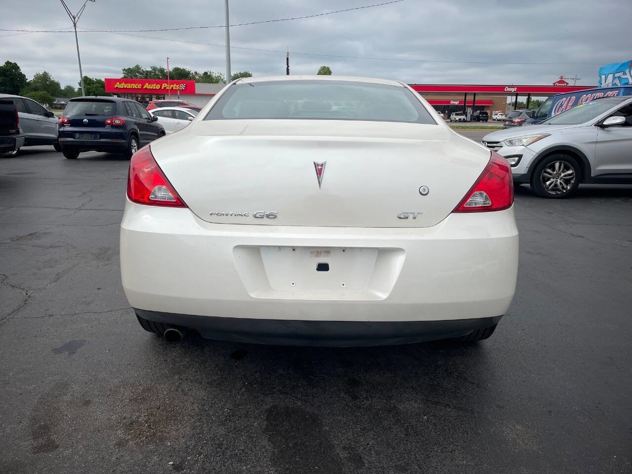 Used 2009 Pontiac G6 GT w/ Sun And Sound Plus Package FWD image 7