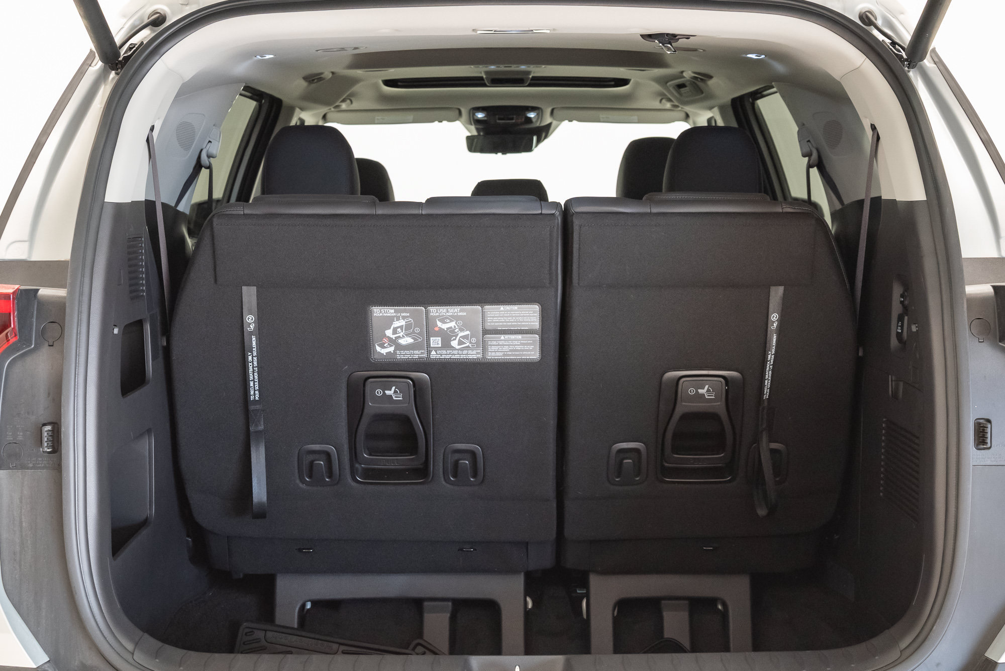 Used 2026 Kia Carnival SX Prestige FWD image 38