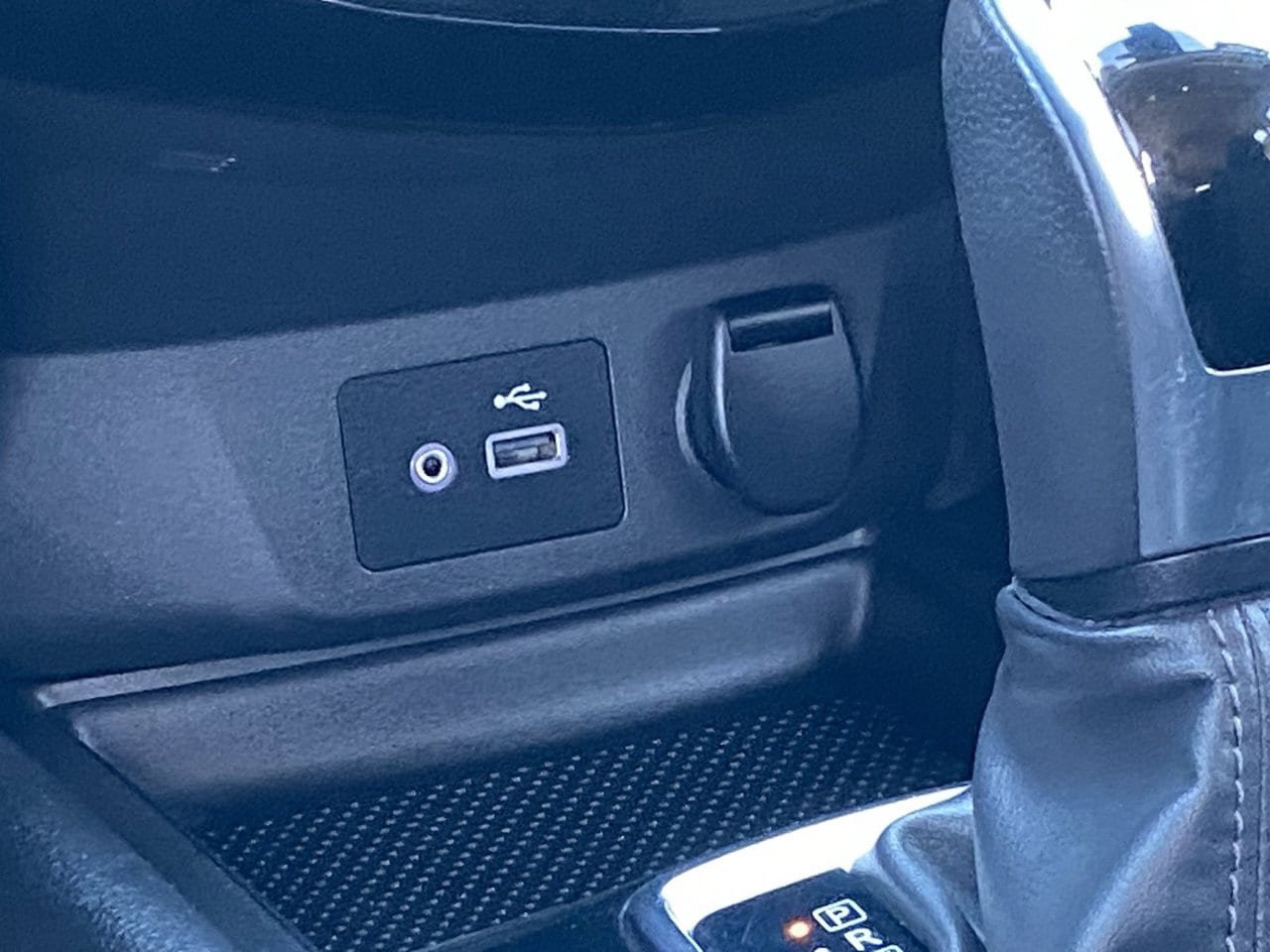 Certified 2020 Nissan Rogue SV FWD image 22