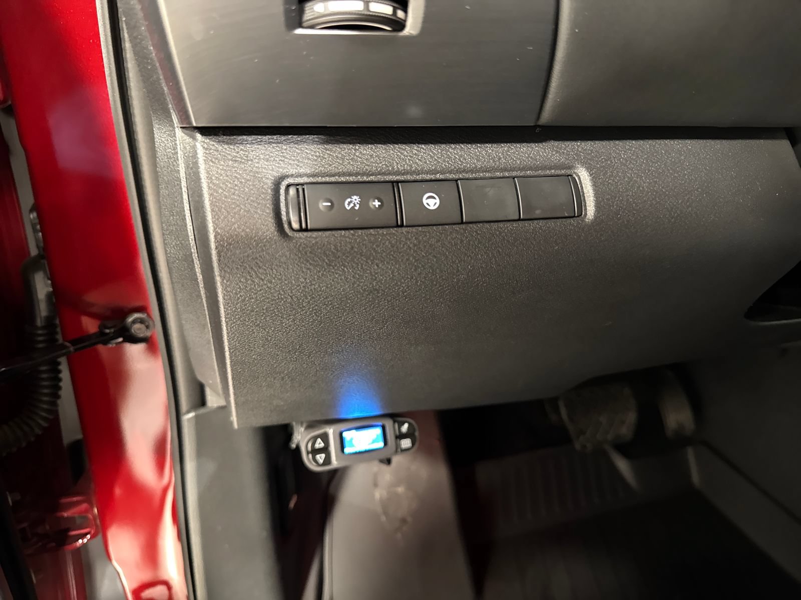 Used 2024 Nissan Pathfinder Rock Creek AWD/4WD image 18