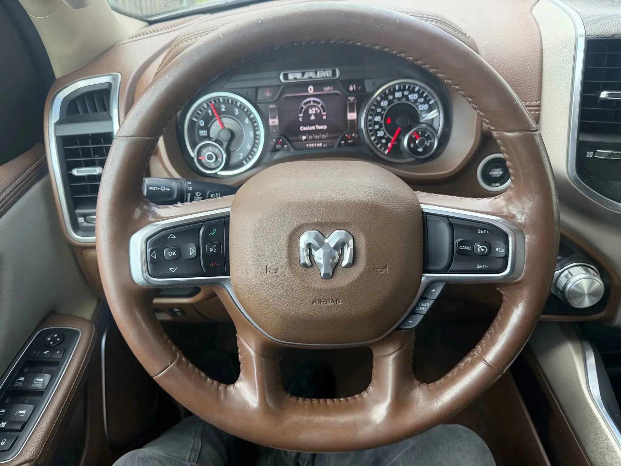 Used 2020 RAM 1500 Laramie image 12