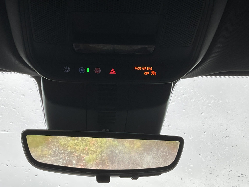 Used 2026 GMC Acadia Elevation w/ Elevation Premium Package AWD/4WD image 13