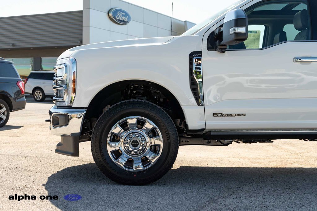 New 2025 Ford F350 Lariat w/ Chrome Package image 11